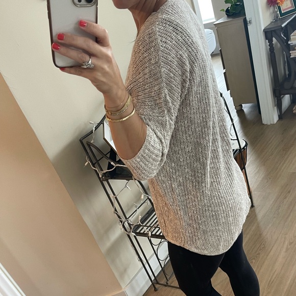 EUC Express Cream Sweater Half Zip Gold Detail Size S - Picture 2 of 5